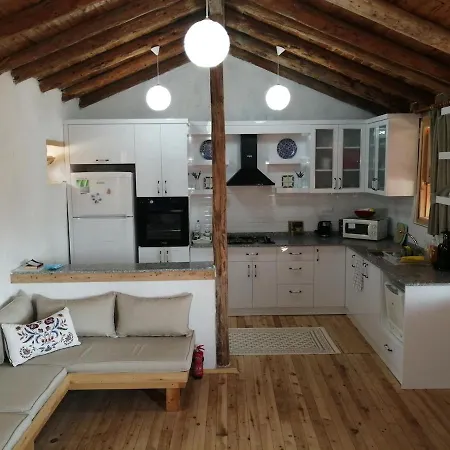 Private Restored Stone House With Terrace And Gardens Casa de Férias *
