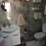 Private Restored Stone House With Terrace And Gardens * דמרה