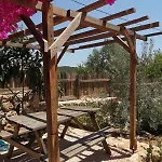 Private Restored Stone House With Terrace And Gardens בית נופש *